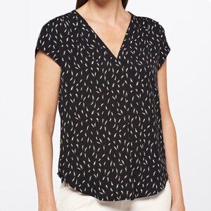 Lillian V-Neck Blouse - Black/white accents, size S